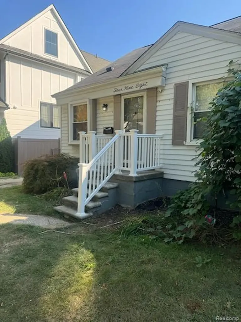498 Bird Avenue Birmingham City MI 48009