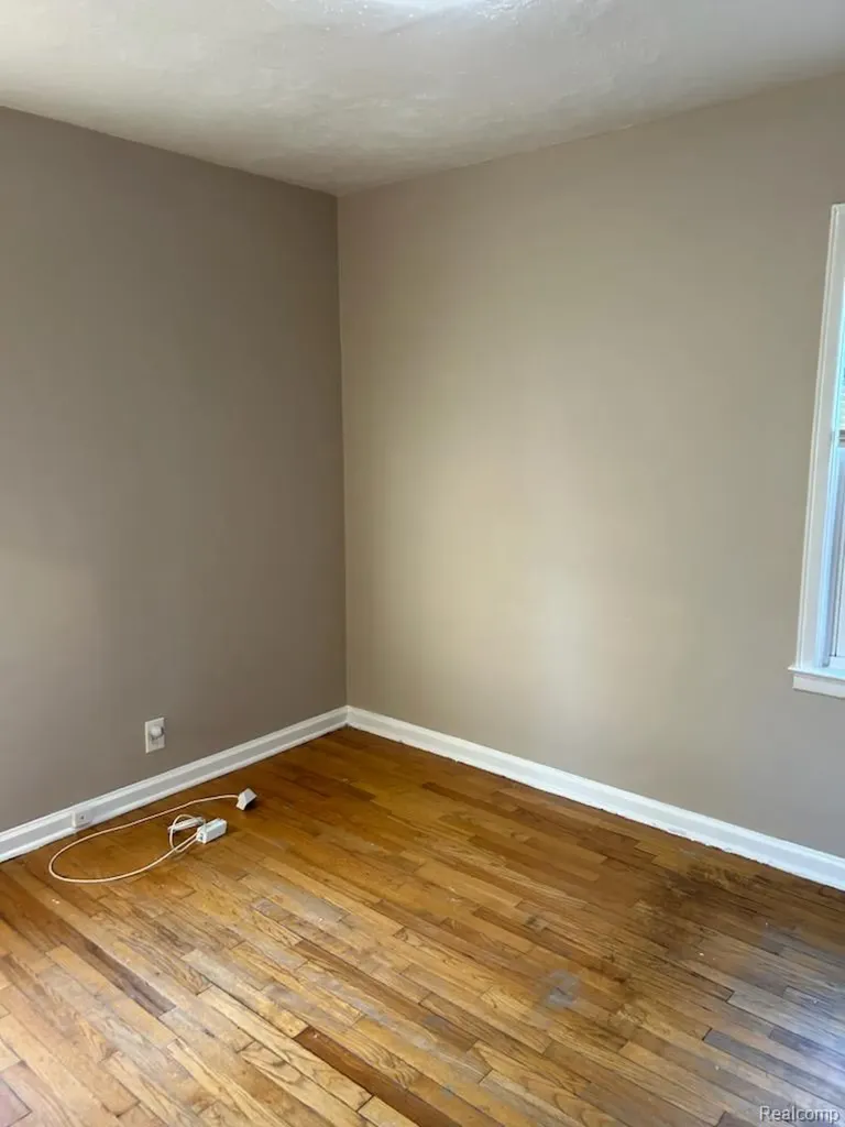 498 Bird Avenue Birmingham City MI 48009