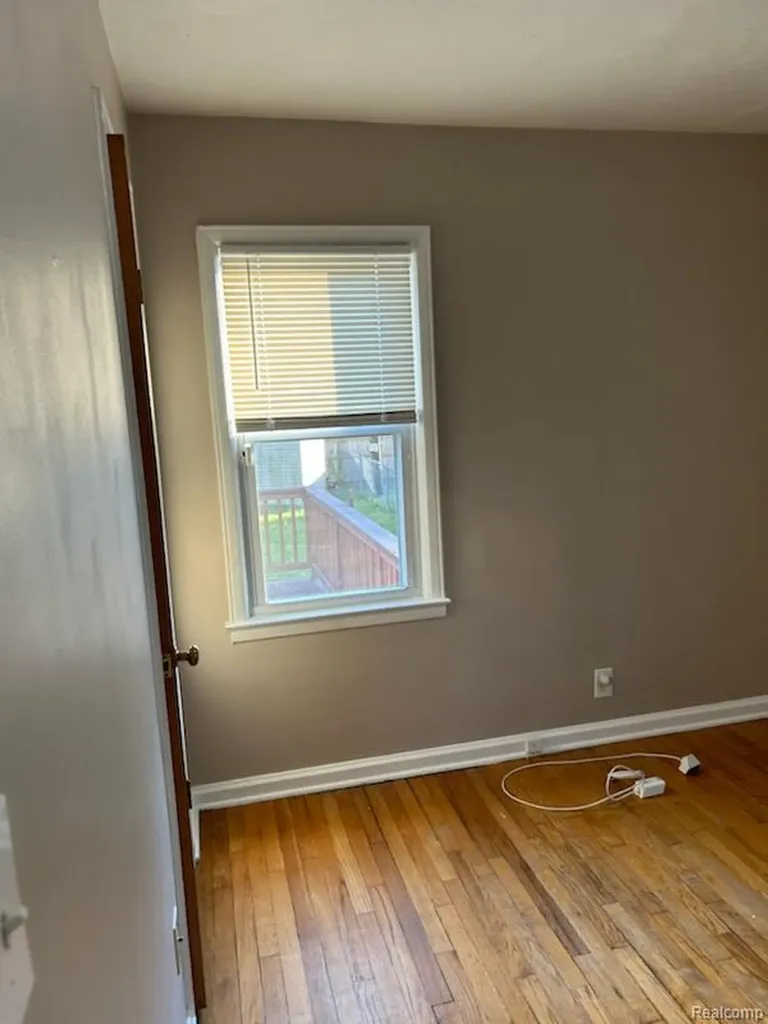 498 Bird Avenue Birmingham City MI 48009