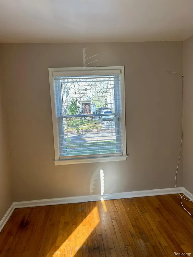498 Bird Avenue Birmingham City MI 48009