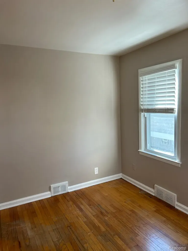498 Bird Avenue Birmingham City MI 48009