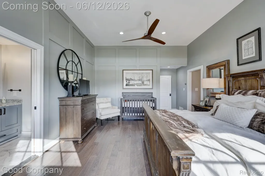 3105 Culbertson Avenue Rochester Hills City MI 48307