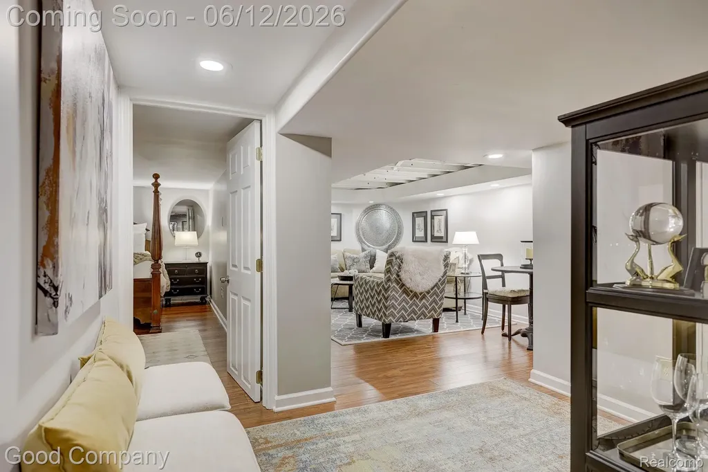 3105 Culbertson Avenue Rochester Hills City MI 48307