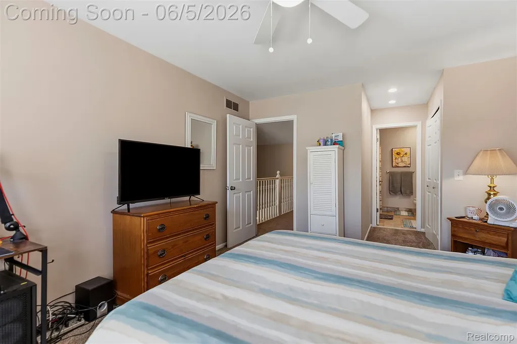 16748 Shale Court Macomb Township MI 48042