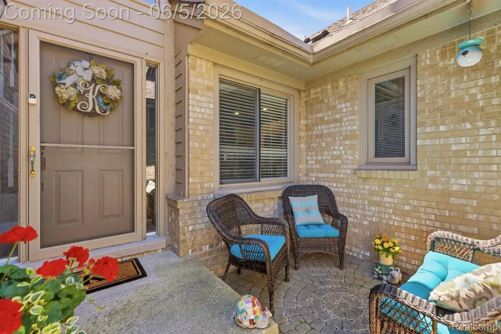 16748 Shale Court Macomb Township MI 48042