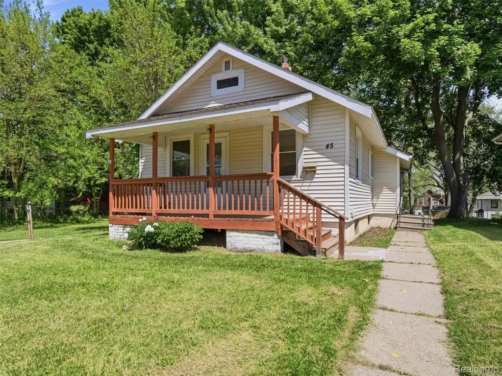 45 Kemp Street Pontiac City MI 48342