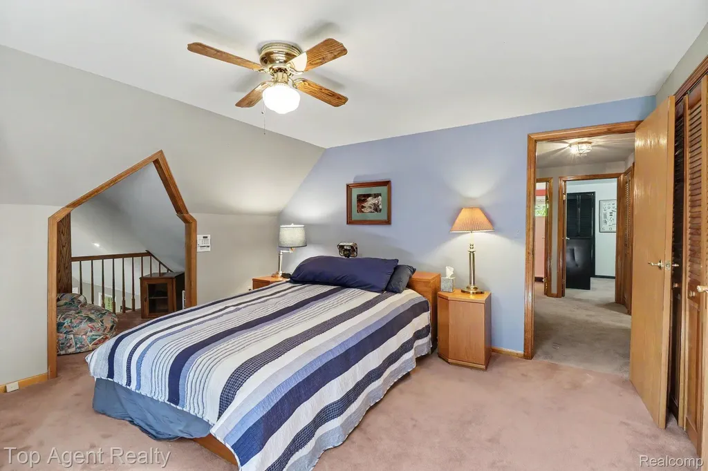 2411 Farmbrook Trail Addison Township MI 48370