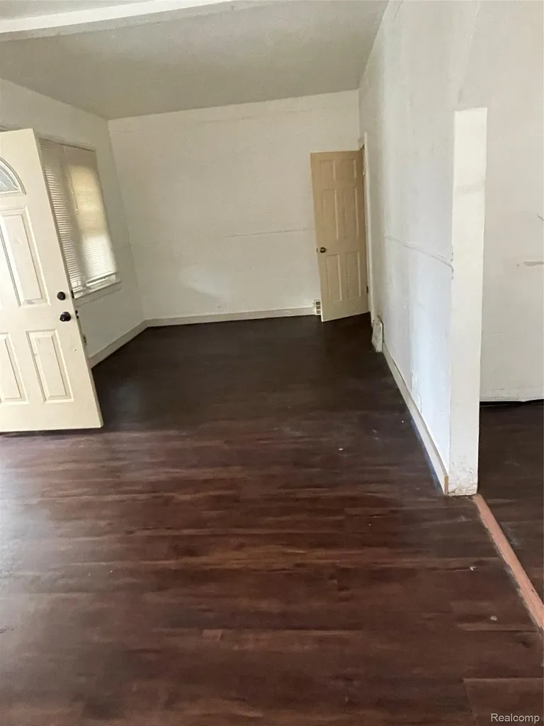 4525 6th Street Ecorse City MI 48229