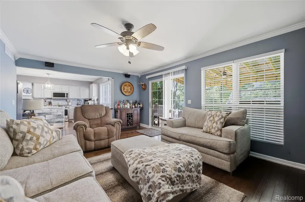 6003 Cedar Bend Drive Independence Charter Township MI 48346