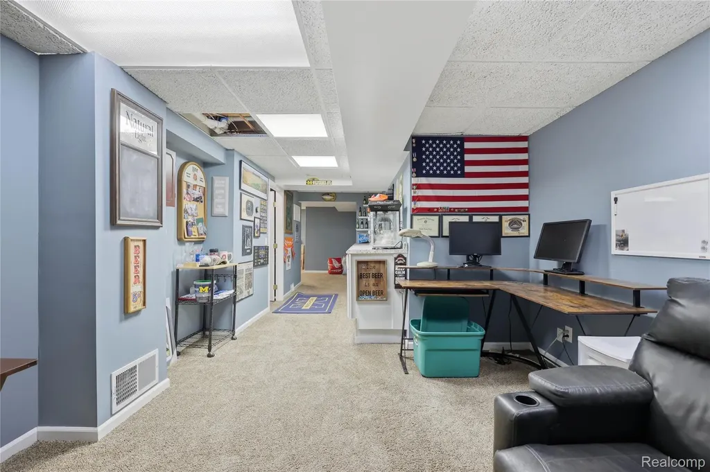 6003 Cedar Bend Drive Independence Charter Township MI 48346