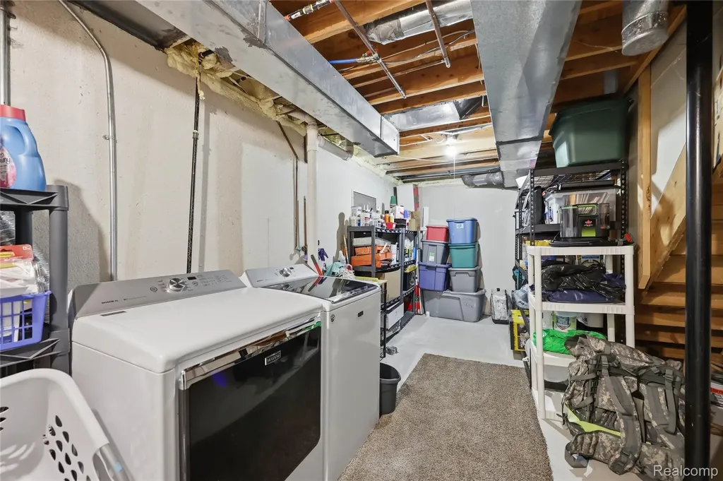 6003 Cedar Bend Drive Independence Charter Township MI 48346