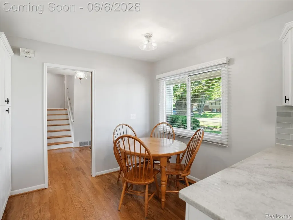 6623 Pine Eagle Lane West Bloomfield Charter Township MI 48322