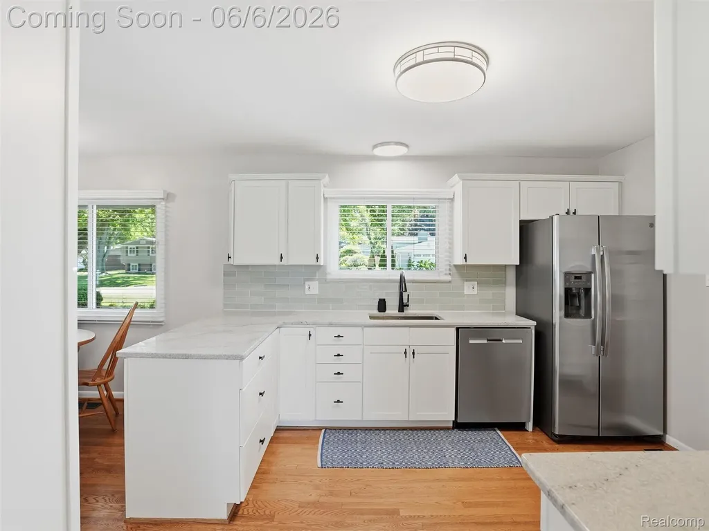 6623 Pine Eagle Lane West Bloomfield Charter Township MI 48322