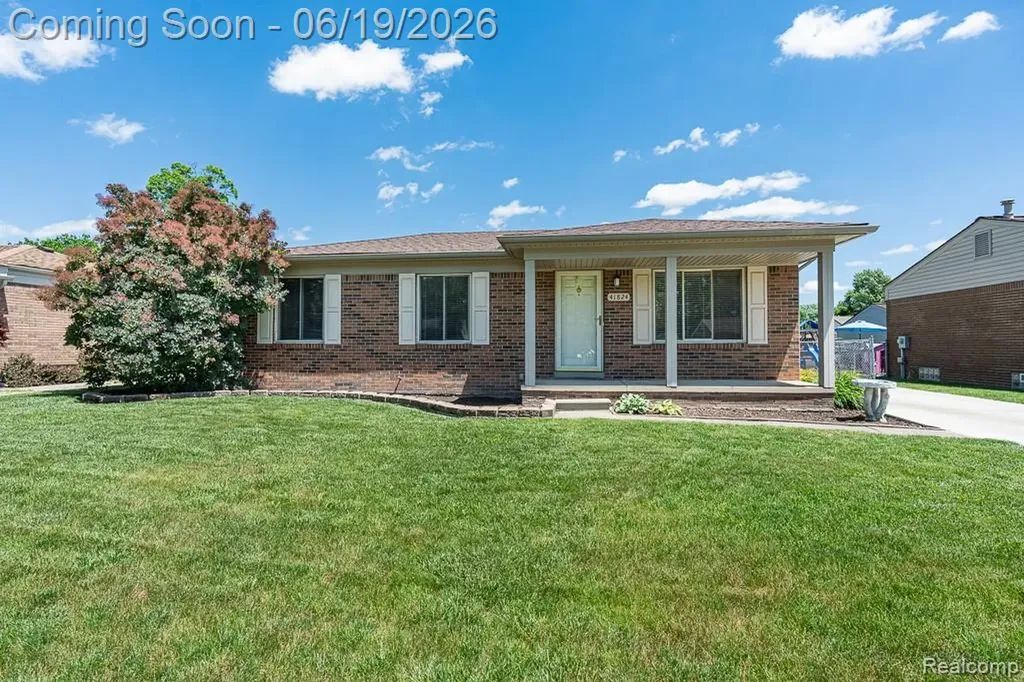 41824 Clayton Street Clinton Charter Township MI 48038