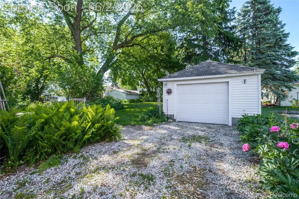 1459 W Cohoctah Road Cohoctah Township MI 48816