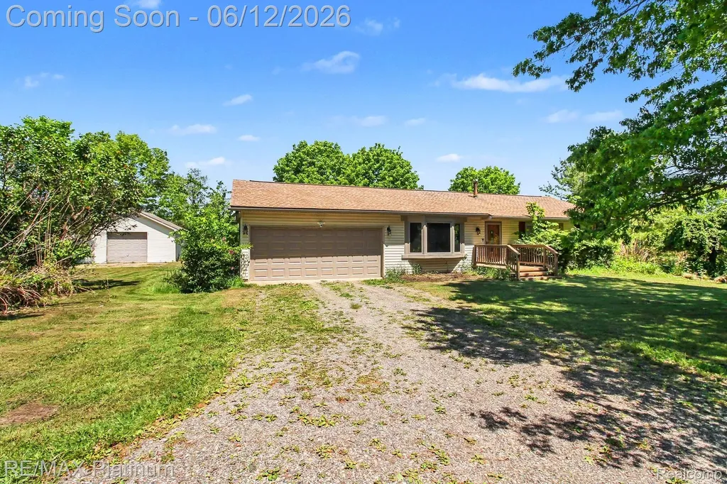 2647 Curdy Road Oceola Township MI 48855
