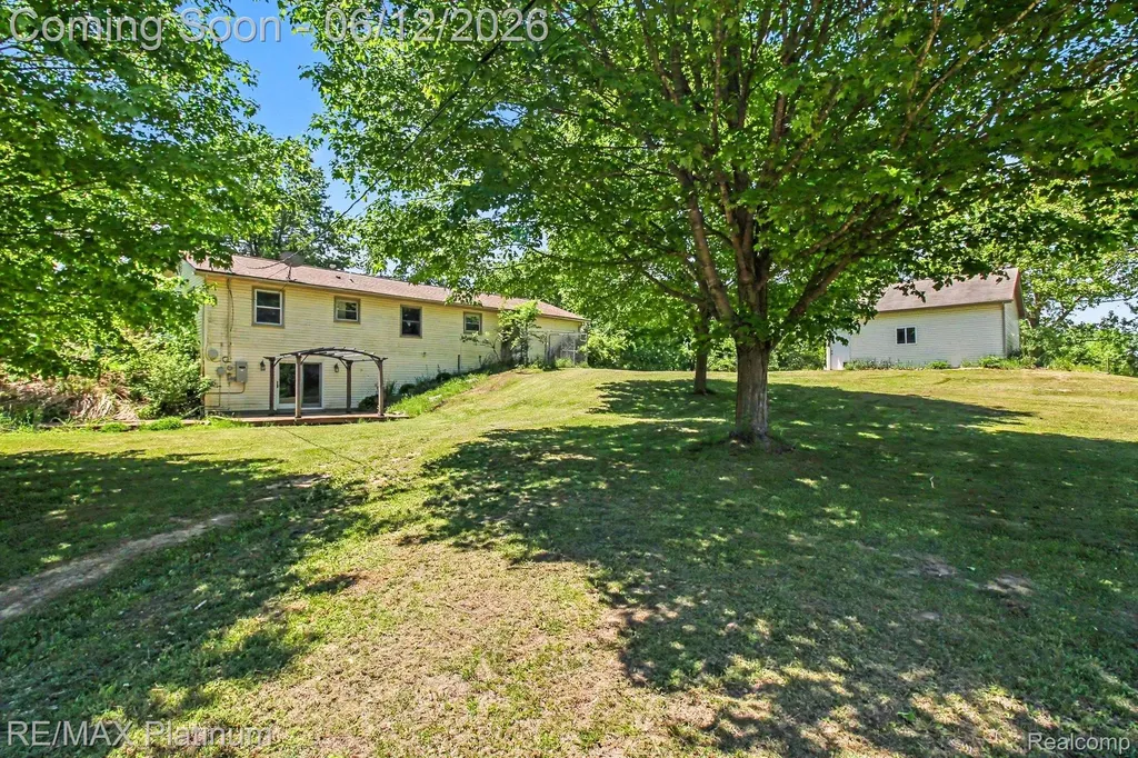 2647 Curdy Road Oceola Township MI 48855
