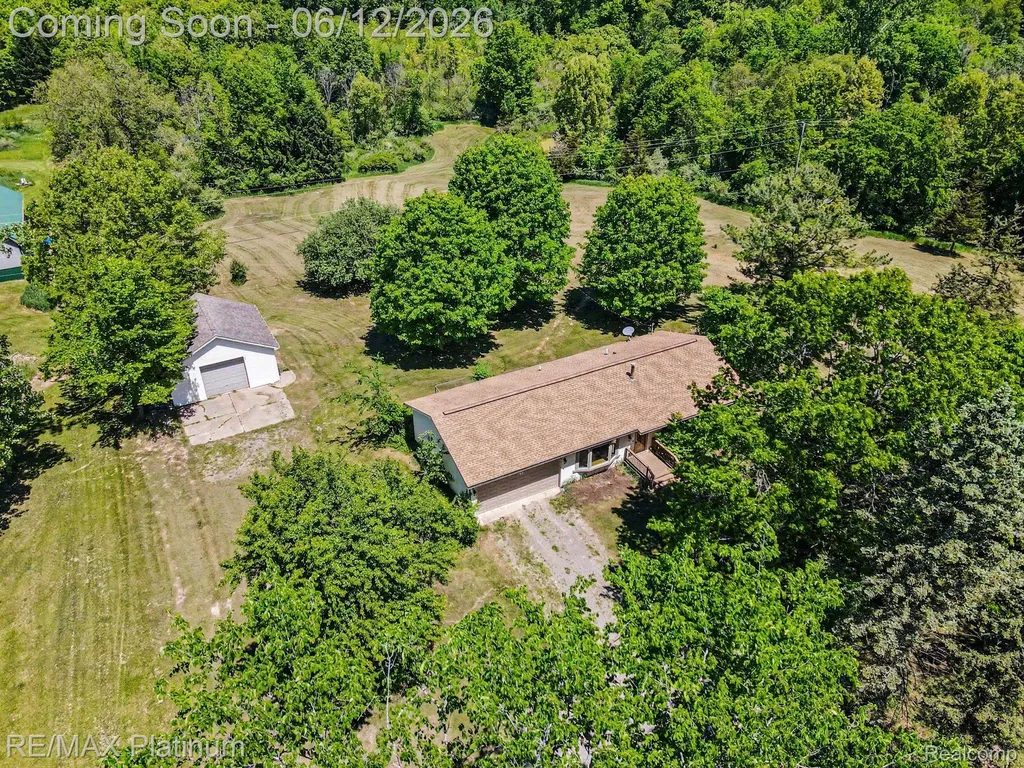 2647 Curdy Road Oceola Township MI 48855