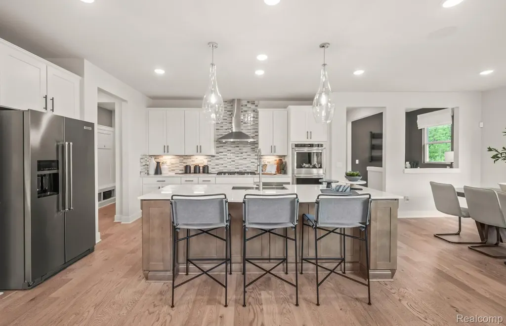 22277 Hilda Lane South Lyon City MI 48178