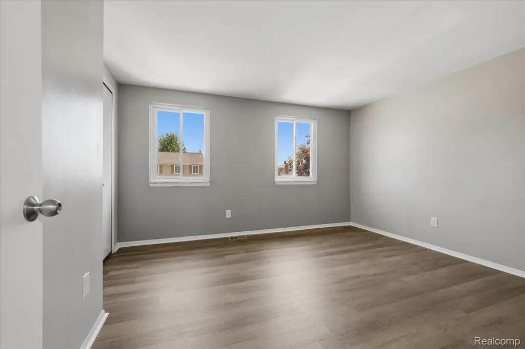 16345 Benmar Drive Roseville City MI 48066