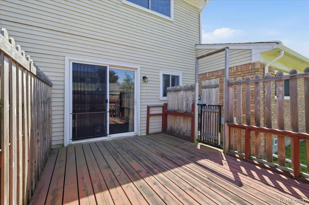 16345 Benmar Drive Roseville City MI 48066