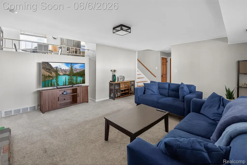 33942 Coachwood Drive Sterling Heights City MI 48312