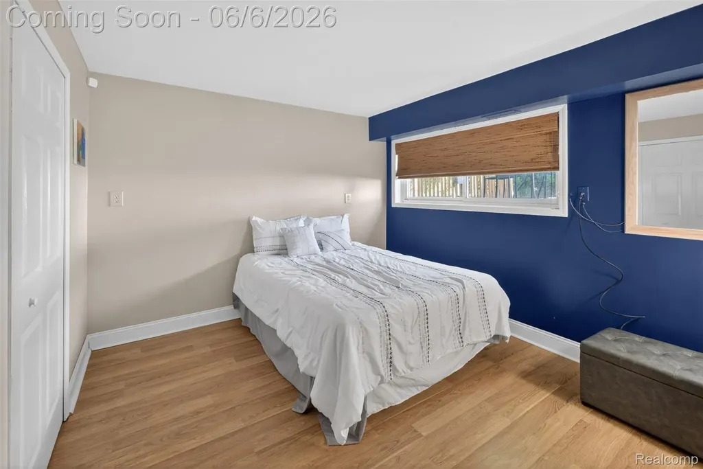 33942 Coachwood Drive Sterling Heights City MI 48312