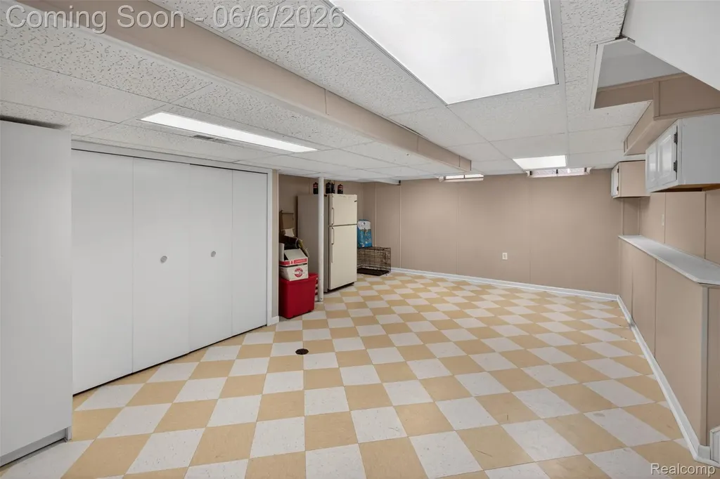 33942 Coachwood Drive Sterling Heights City MI 48312