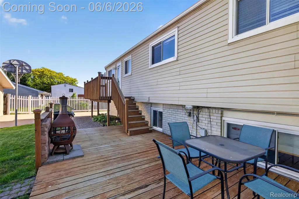 33942 Coachwood Drive Sterling Heights City MI 48312