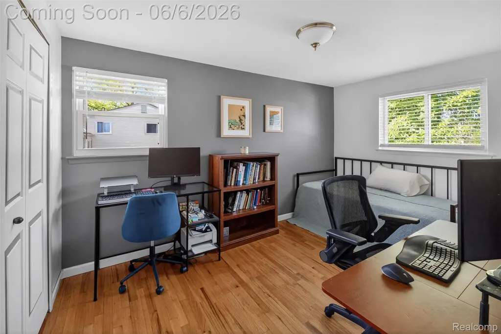33942 Coachwood Drive Sterling Heights City MI 48312
