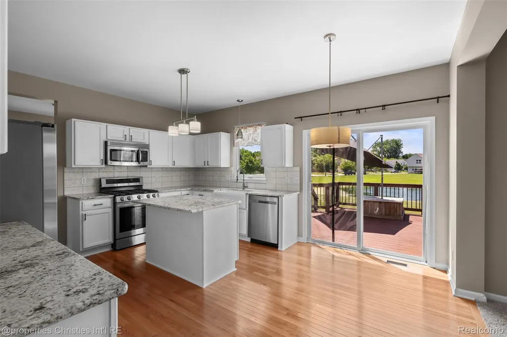 9670 Wexford Drive Superior Charter Township MI 48198