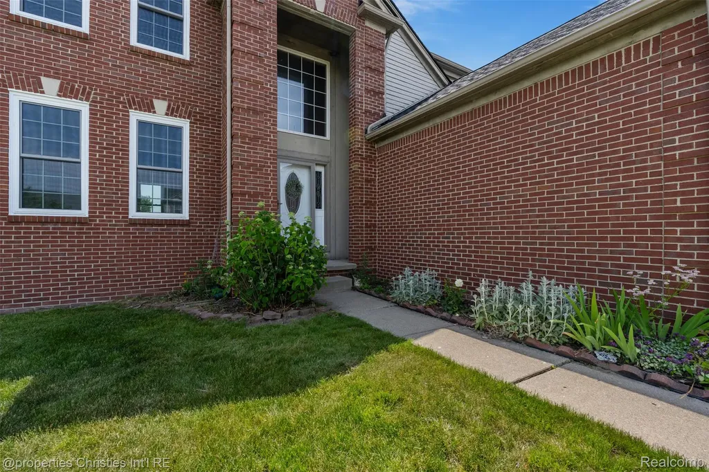 9670 Wexford Drive Superior Charter Township MI 48198