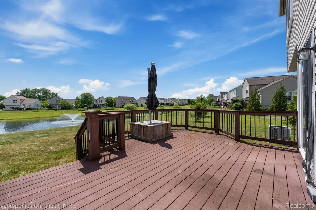 9670 Wexford Drive Superior Charter Township MI 48198