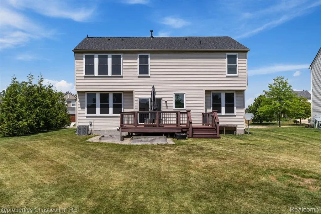 9670 Wexford Drive Superior Charter Township MI 48198