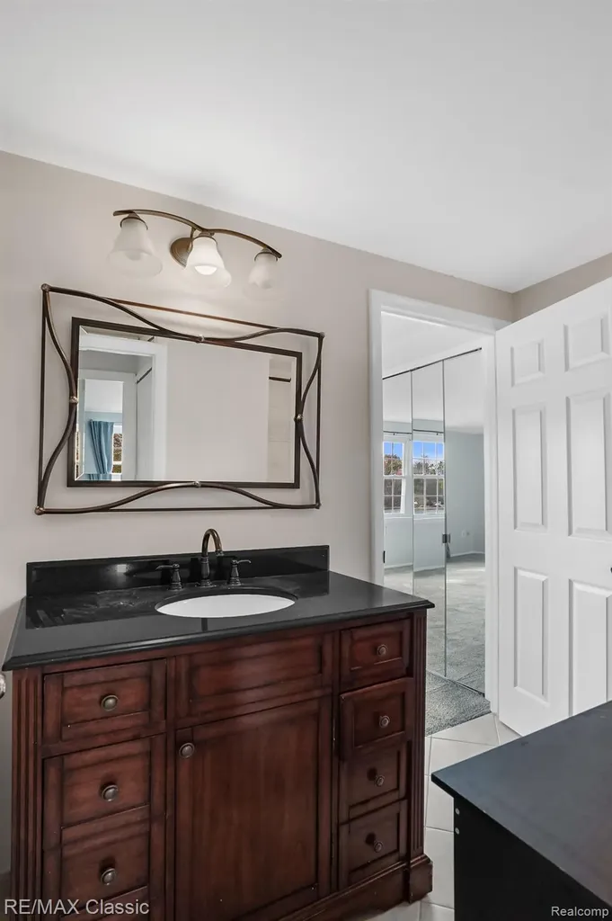 19580 Crystal Lake Drive Northville City MI 48167