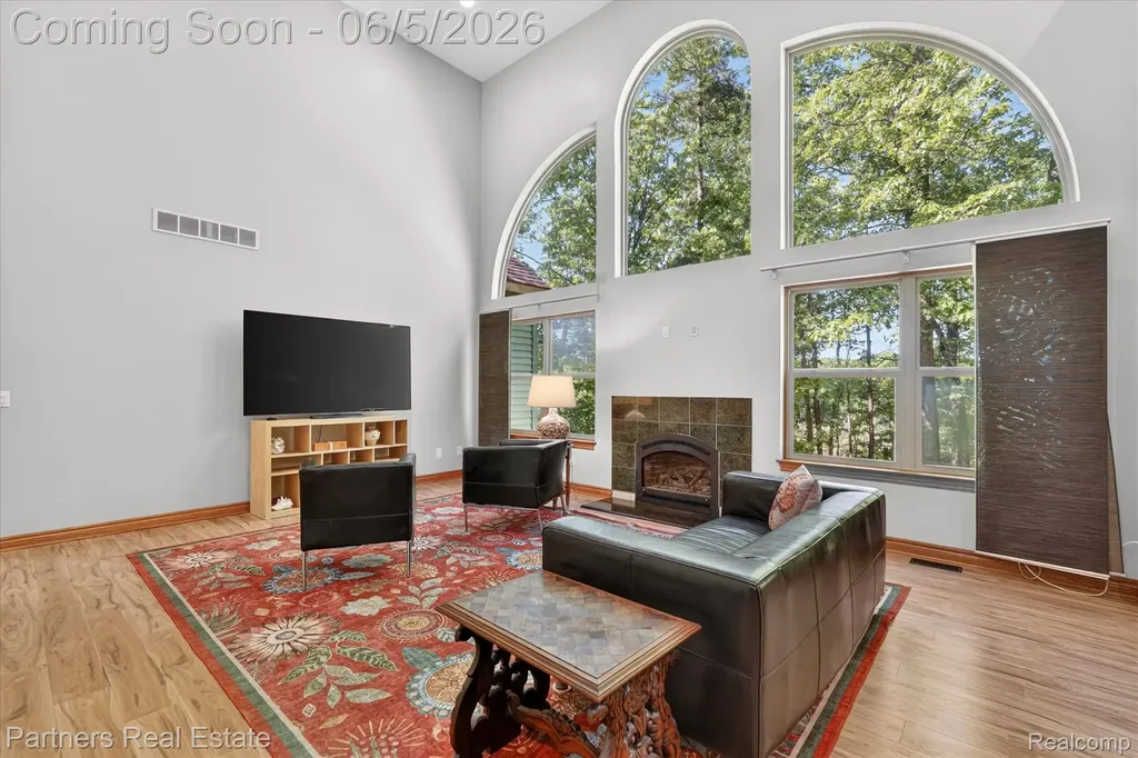 4053 Rolling Acres Drive Hartland Township MI 48353
