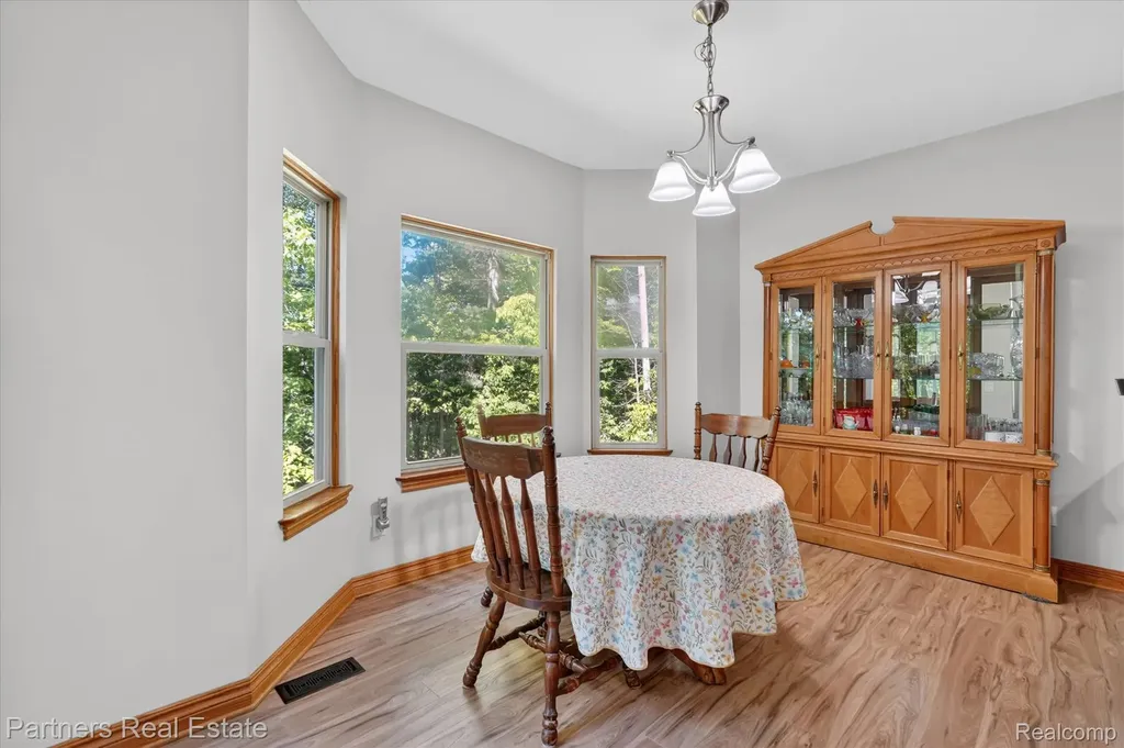 4053 Rolling Acres Drive Hartland Township MI 48353
