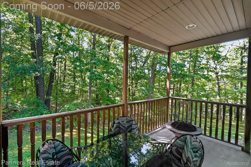 4053 Rolling Acres Drive Hartland Township MI 48353