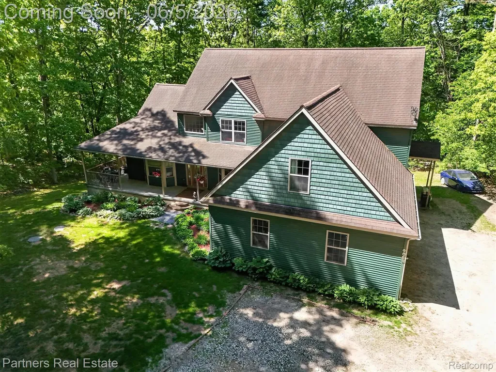 4053 Rolling Acres Drive Hartland Township MI 48353