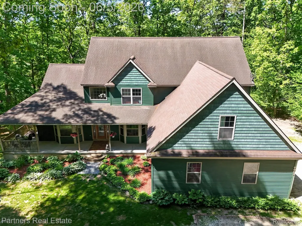 4053 Rolling Acres Drive Hartland Township MI 48353