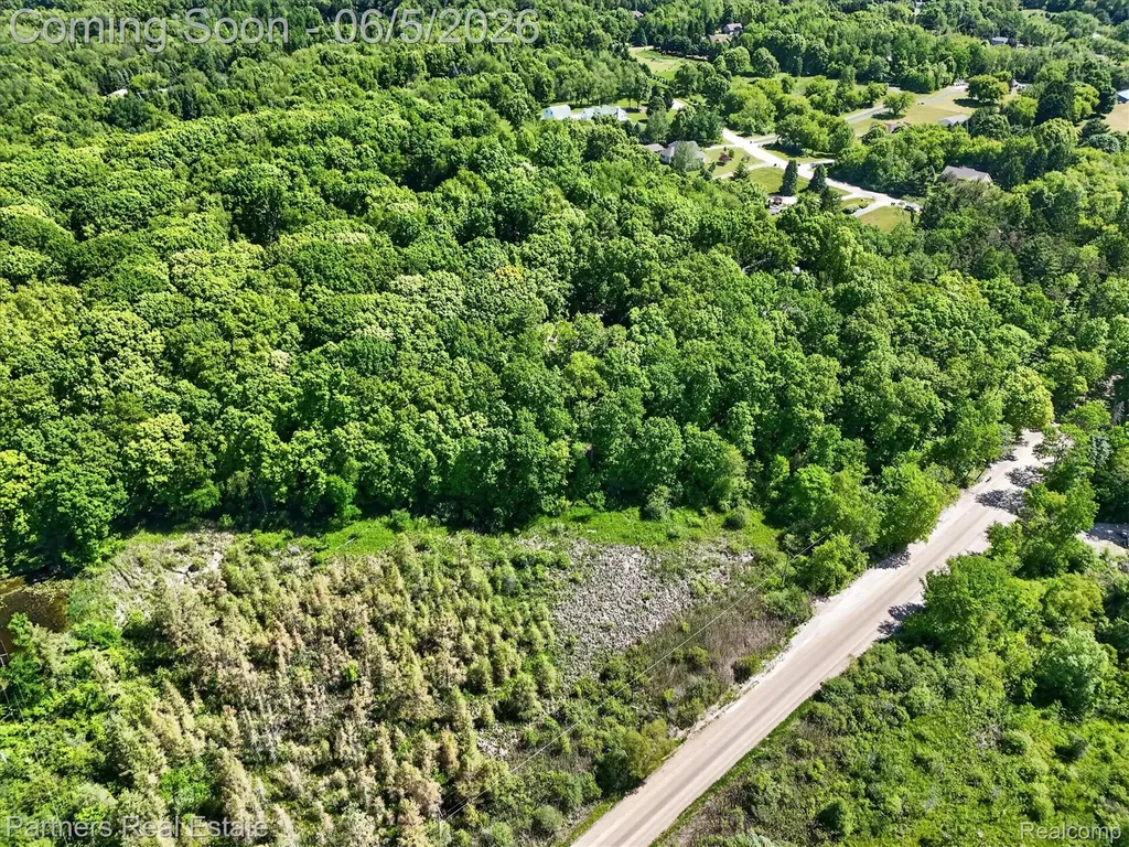 4053 Rolling Acres Drive Hartland Township MI 48353