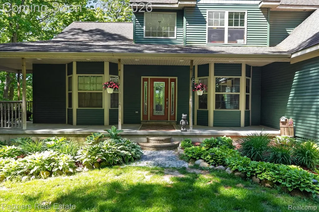 4053 Rolling Acres Drive Hartland Township MI 48353