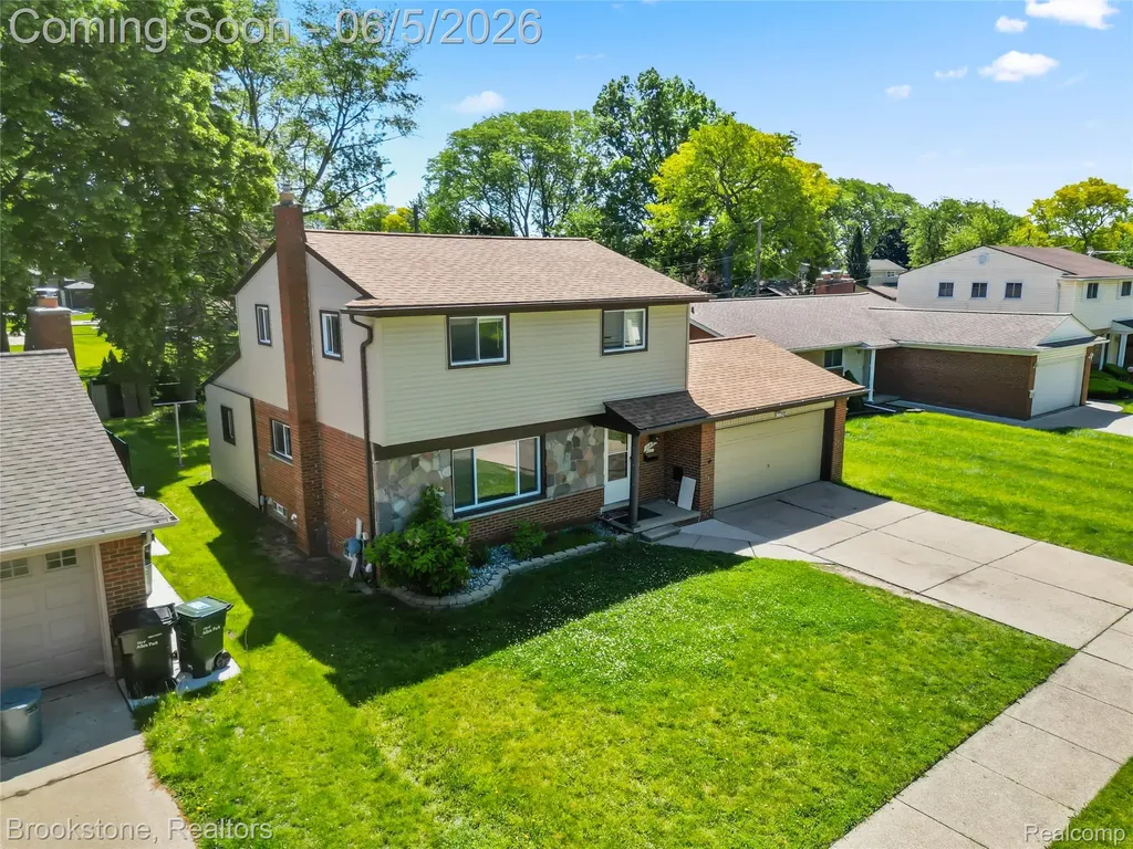 10835 Melbourne Avenue Allen Park City MI 48101