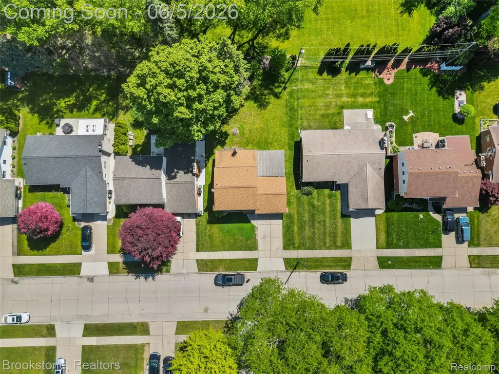 10835 Melbourne Avenue Allen Park City MI 48101