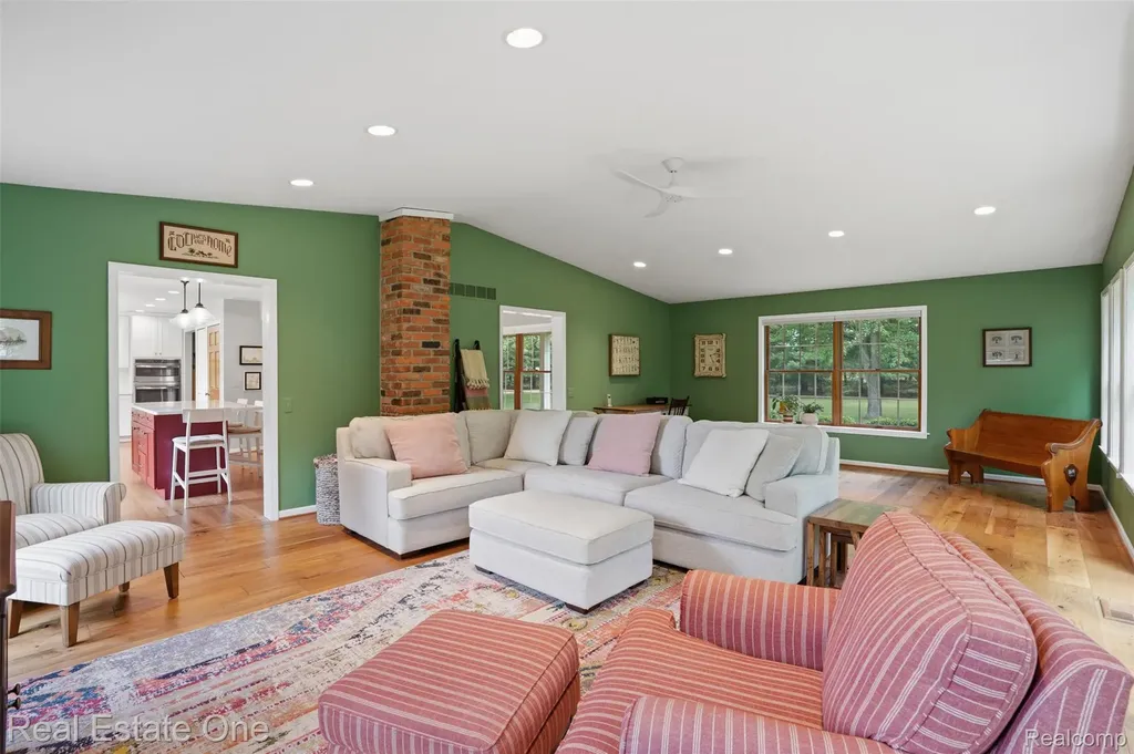 1765 Rowe Road Highland Charter Township MI 48380