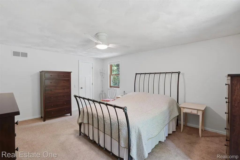 1765 Rowe Road Highland Charter Township MI 48380