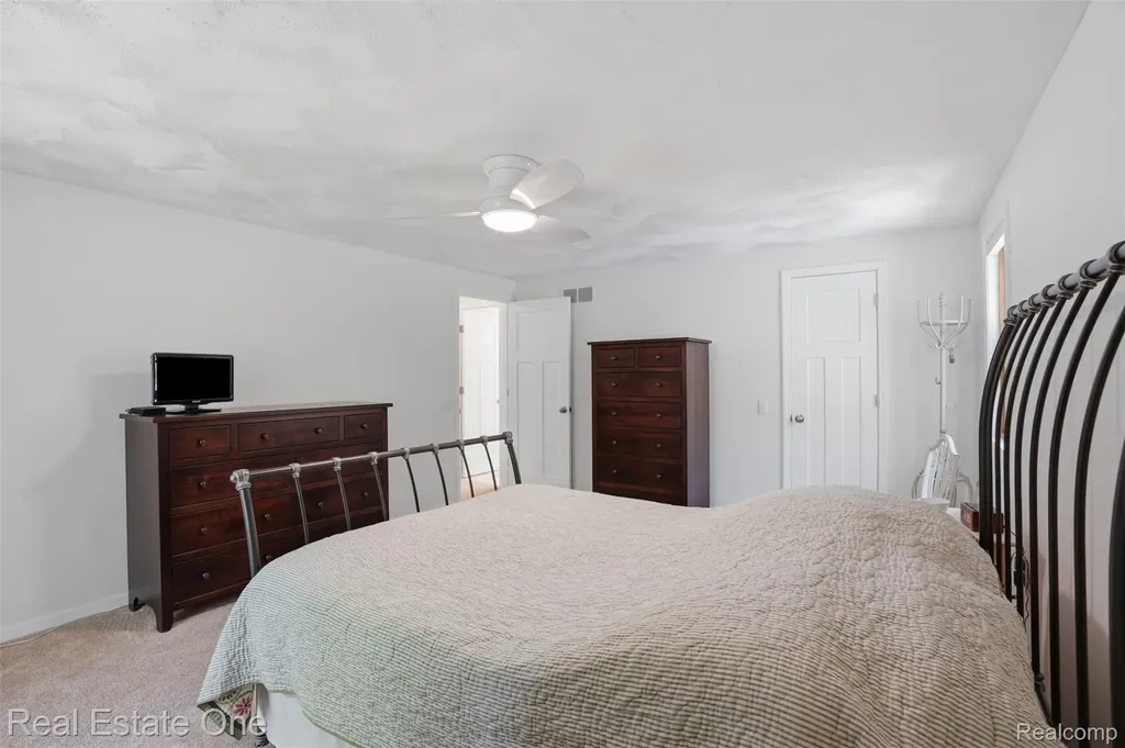 1765 Rowe Road Highland Charter Township MI 48380