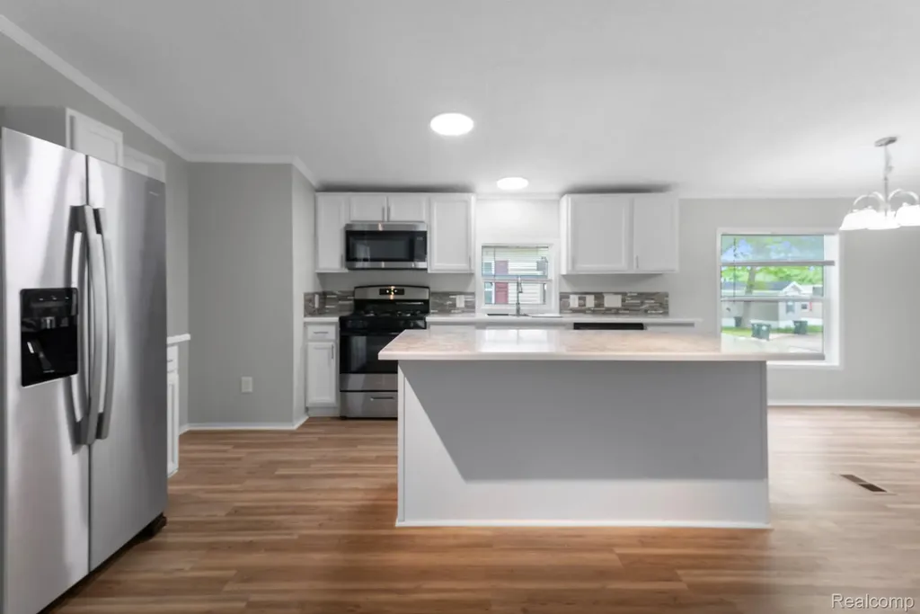 16 Canary Hill Drive Orion Charter Township MI 48359