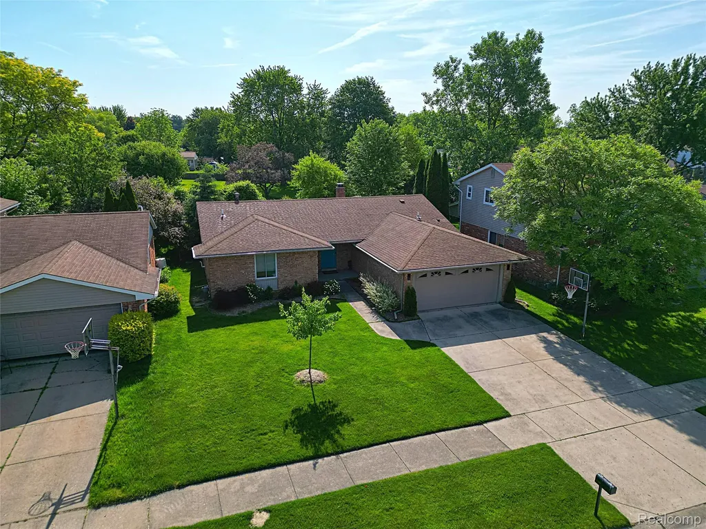 6198 Raintree Drive Canton Charter Township MI 48187
