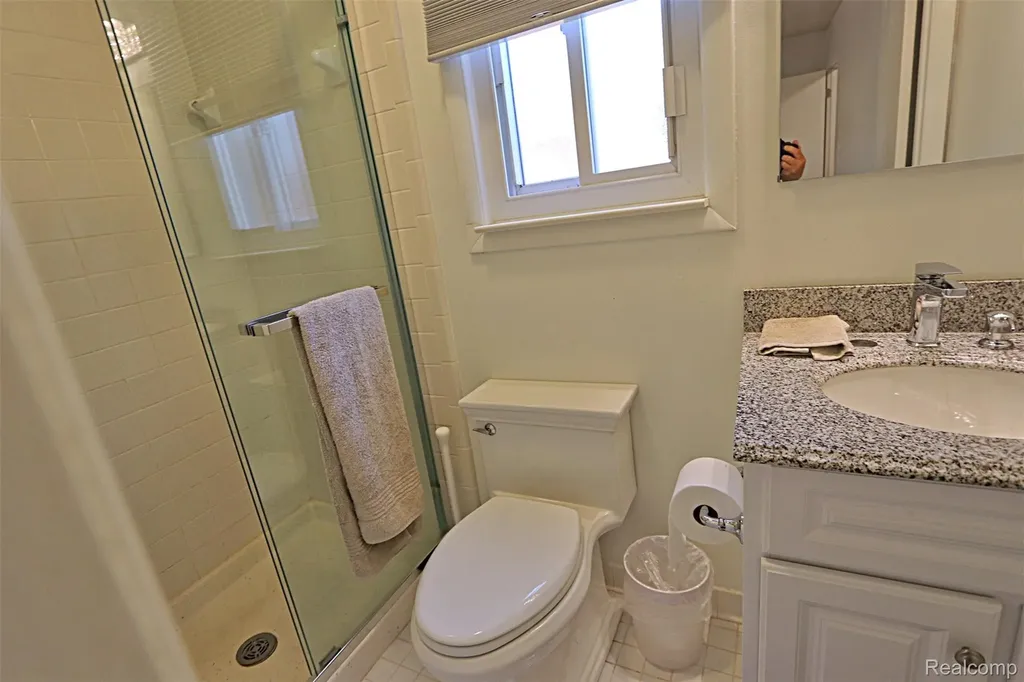 6198 Raintree Drive Canton Charter Township MI 48187